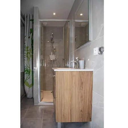 Duplex Centre Village Et Proche Commodites 公寓